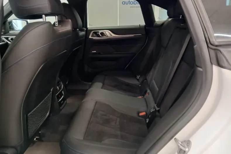 BMW Seria 4 din 2024 cu 86.937 km - oferta BMW169874 - foto 16