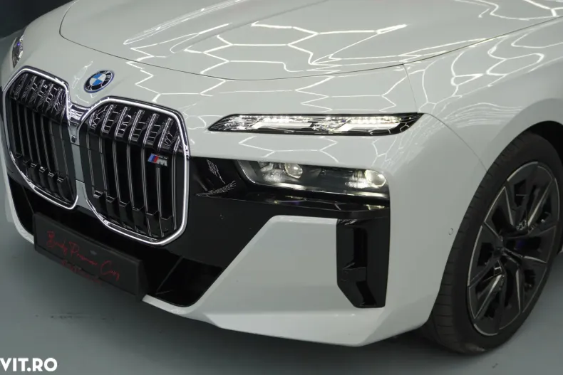 BMW M7 din 2024 cu 35.442 km - oferta BMW169876 - foto 2