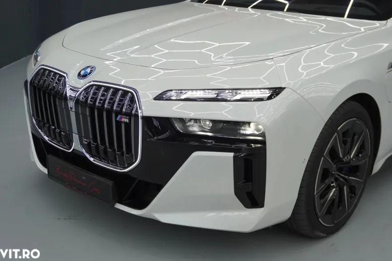 BMW M7 din 2024 cu 35.442 km - oferta BMW169876 - foto 3