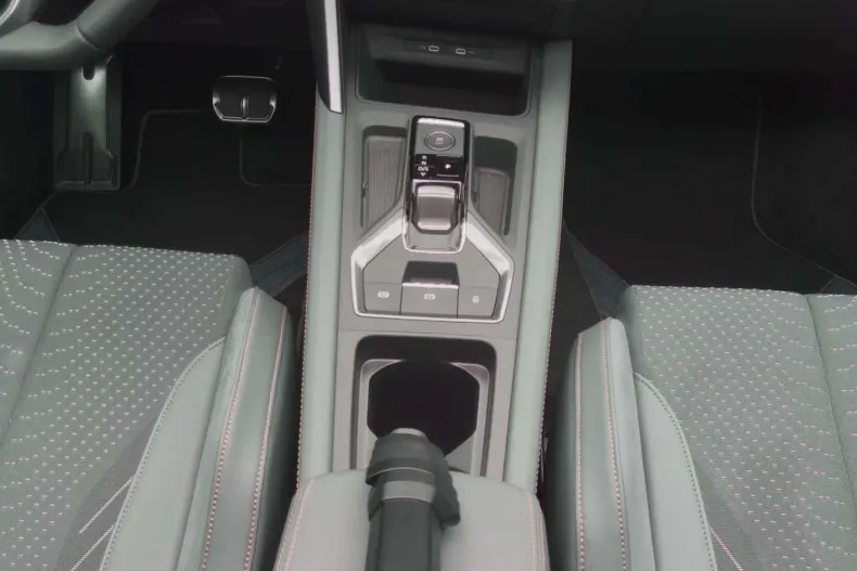 Cupra Formentor din 2025 cu 19.900 km - oferta CUP169878 - foto 6