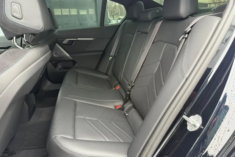 BMW Seria 5 din 2024 cu 25.000 km - oferta BMW169880 - foto 18