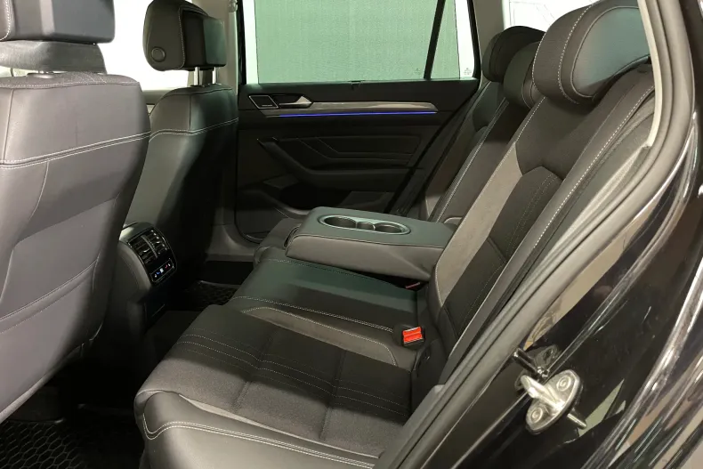 Volkswagen Passat Alltrack din 2021 cu 140.087 km - oferta VOL169883 - foto 12