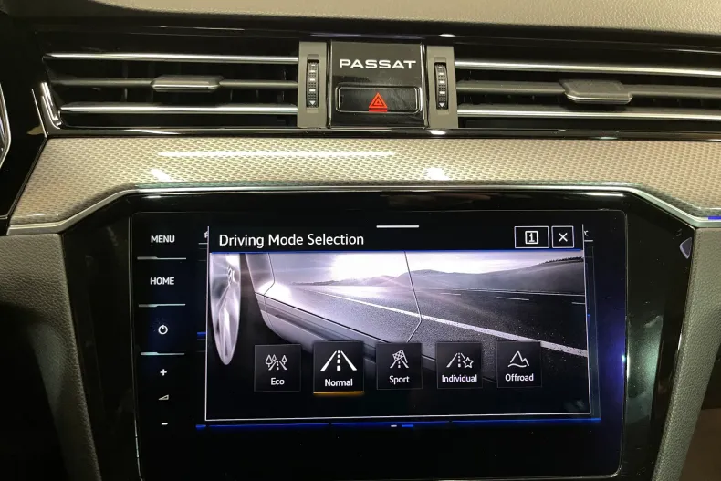 Volkswagen Passat Alltrack din 2021 cu 140.087 km - oferta VOL169883 - foto 23