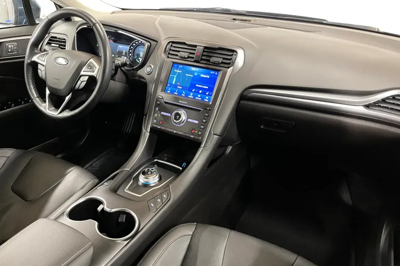 Ford Mondeo din 2020 cu 75.217 km - oferta FOR169884 - foto 8