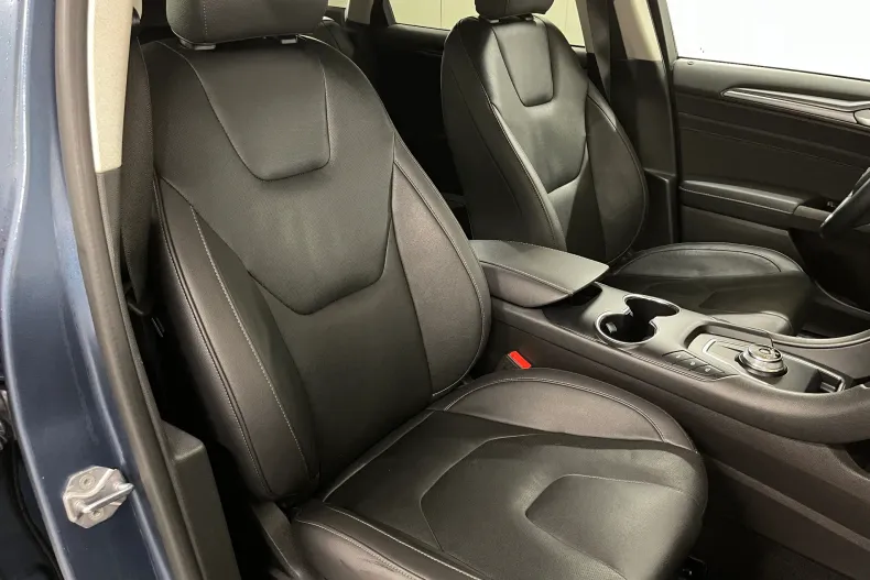 Ford Mondeo din 2020 cu 75.217 km - oferta FOR169884 - foto 9