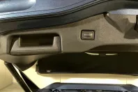 Ford Mondeo din 2020 cu 75.217 km - oferta FOR169884 - foto 26