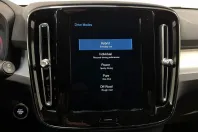 Volvo XC40 din 2020 cu 98.953 km - oferta VOL169885 - foto 16