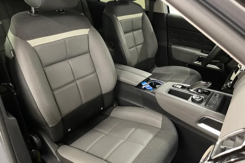 Citroën C5 Aircross din 2021 cu 70.208 km - oferta CIT169887 - foto 10