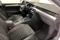 Volkswagen Passat din 2021 cu 85.830 km - oferta VOL169894 - foto 10