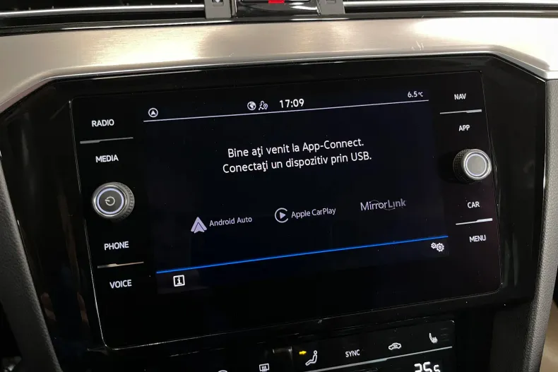 Volkswagen Passat din 2021 cu 85.830 km - oferta VOL169894 - foto 13