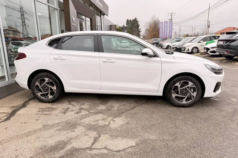 Hyundai i30 din 2025 cu 4 km - oferta HYU169900 - foto 8