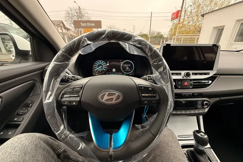 Hyundai i30 din 2025 cu 4 km - oferta HYU169900 - foto 11