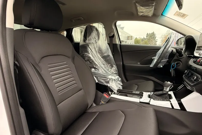 Hyundai i30 din 2025 cu 4 km - oferta HYU169900 - foto 25