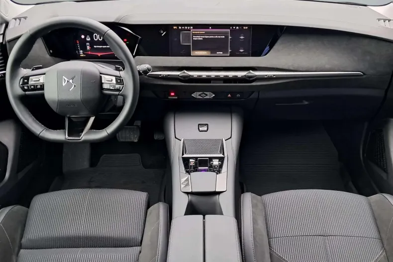 DS Automobiles DS 4 din 2025 cu 5.250 km - oferta DSA169912 - foto 13