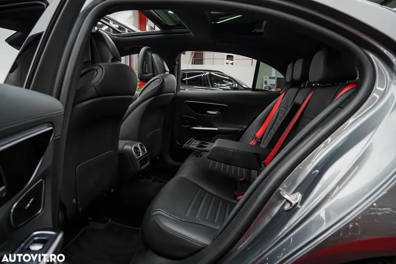 Mercedes-Benz C din 2022 cu 34.000 km - oferta MER169915 - foto 6