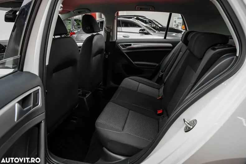 Volkswagen Golf din 2020 cu 64.000 km - oferta VOL169918 - foto 6