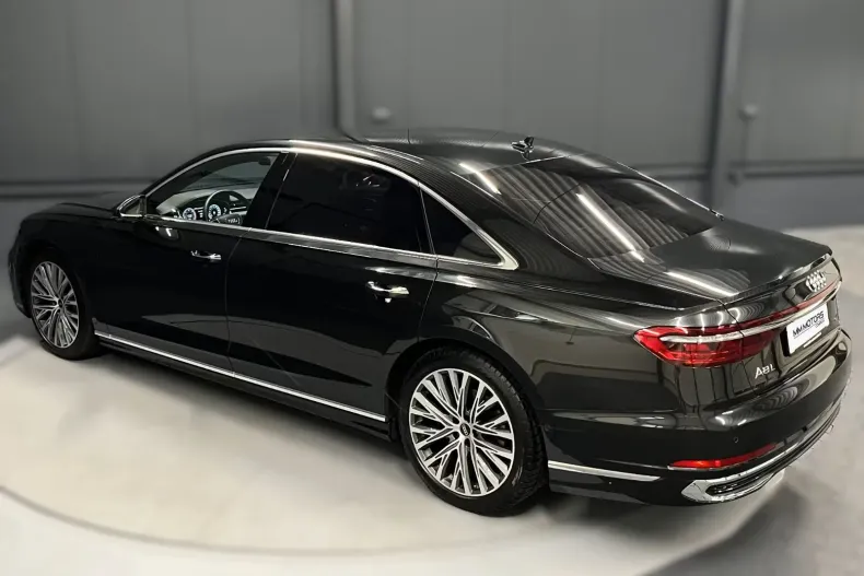 Audi A8 din 2023 cu 66.000 km - oferta AUD169922 - foto 11