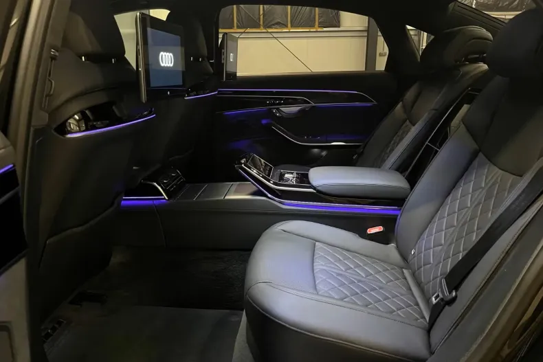 Audi A8 din 2023 cu 66.000 km - oferta AUD169922 - foto 30