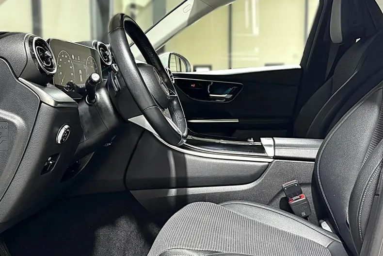 Mercedes-Benz GLC din 2023 cu 34.905 km - oferta MER169923 - foto 15