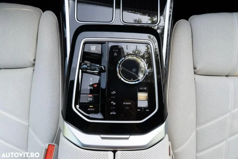 BMW Seria 7 din 2024 cu 16.200 km - oferta BMW169924 - foto 15