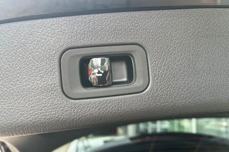 Mercedes-Benz GLC din 2023 cu 30.126 km - oferta MER169925 - foto 12