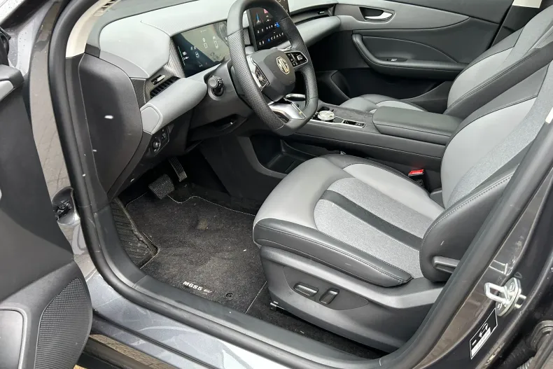 MG S5 din 2025 cu 260 km - oferta MG0169928 - foto 12