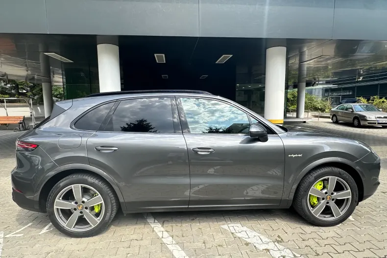 Porsche Cayenne din 2022 cu 53.900 km - oferta POR169930 - foto 7