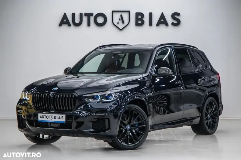 BMW X5 din 2022 cu 156.200 km - oferta BMW169934 - foto 1