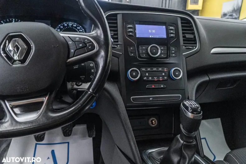 Renault Megane din 2022 cu 114.000 km - oferta REN169935 - foto 33
