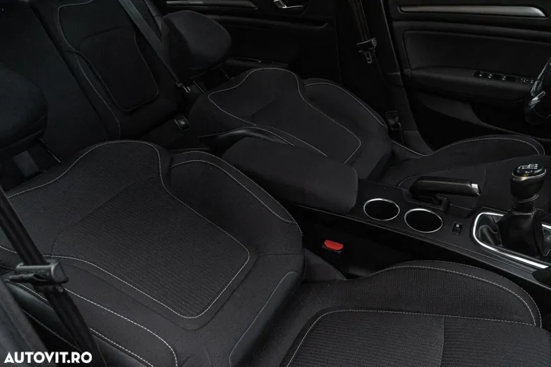 Renault Megane din 2022 cu 114.000 km - oferta REN169935 - foto 35
