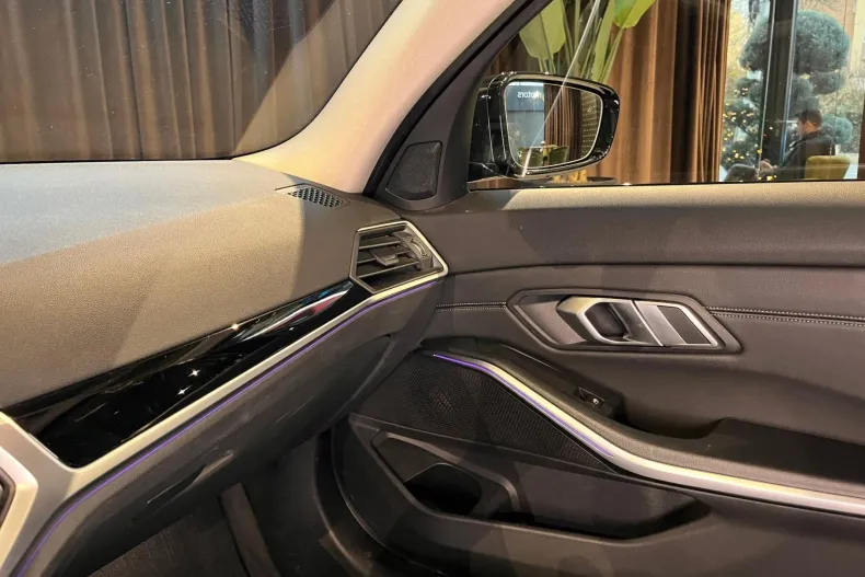 BMW Seria 3 din 2021 cu 58.900 km - oferta BMW169938 - foto 21