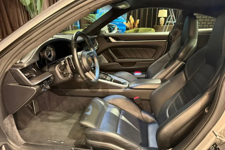 Porsche 911-TURBO-S din 2020 cu 66.000 km - oferta POR169940 - foto 15