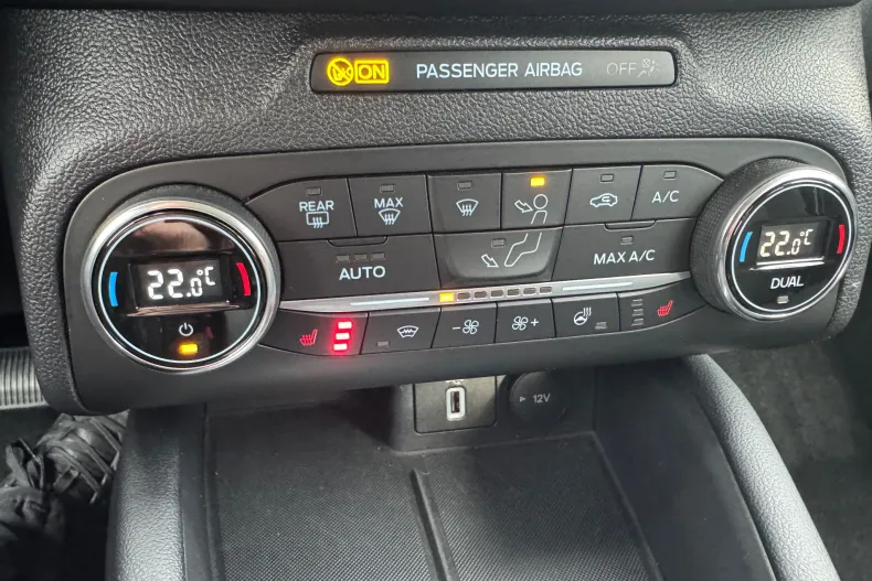 Ford Focus din 2020 cu 144.000 km - oferta FOR169944 - foto 26