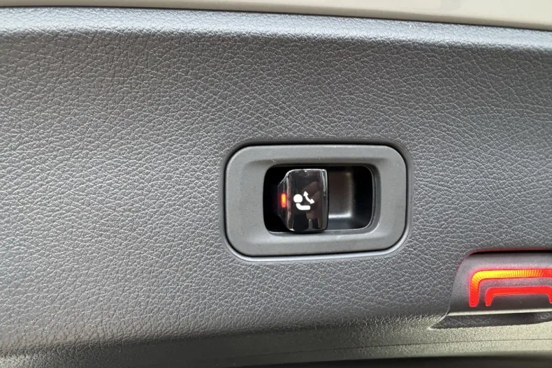 Mercedes-Benz GLC Coupe din 2025 cu 5.400 km - oferta MER169948 - foto 11