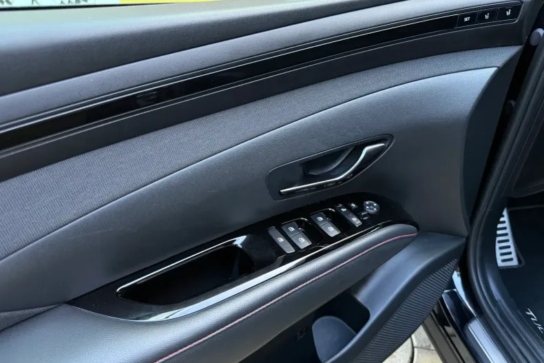 Hyundai TUCSON din 2021 cu 100.755 km - oferta HYU169953 - foto 3