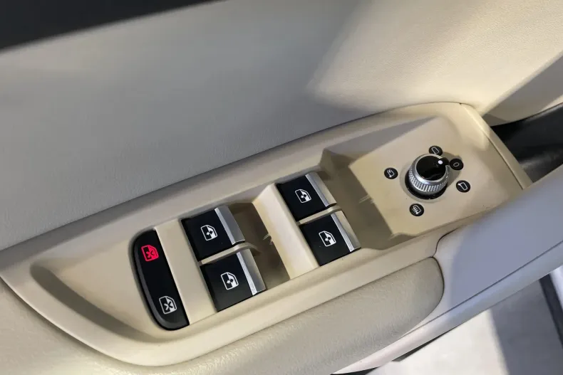 Audi Q5 din 2021 cu 111.238 km - oferta AUD169956 - foto 14