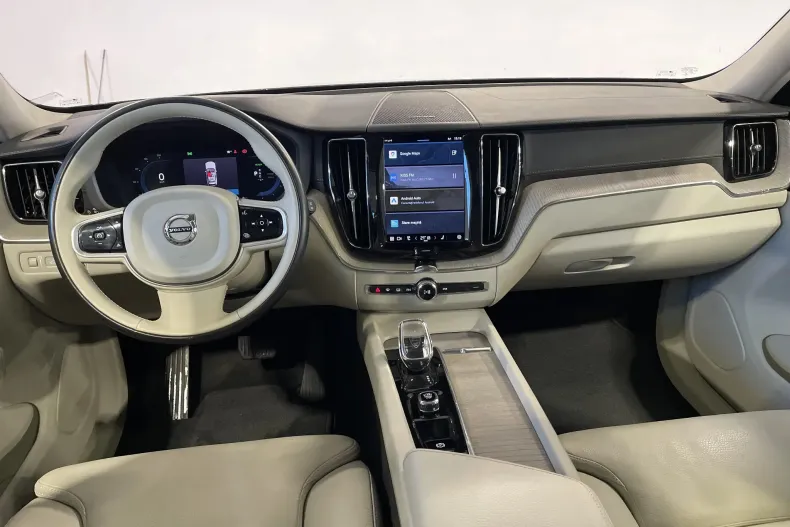 Volvo XC60 din 2021 cu 77.689 km - oferta VOL169957 - foto 9