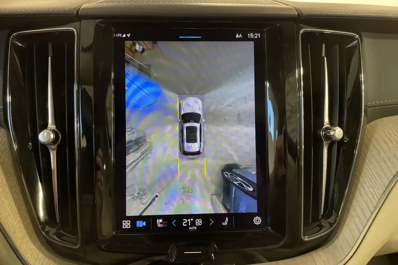 Volvo XC60 din 2021 cu 77.689 km - oferta VOL169957 - foto 19