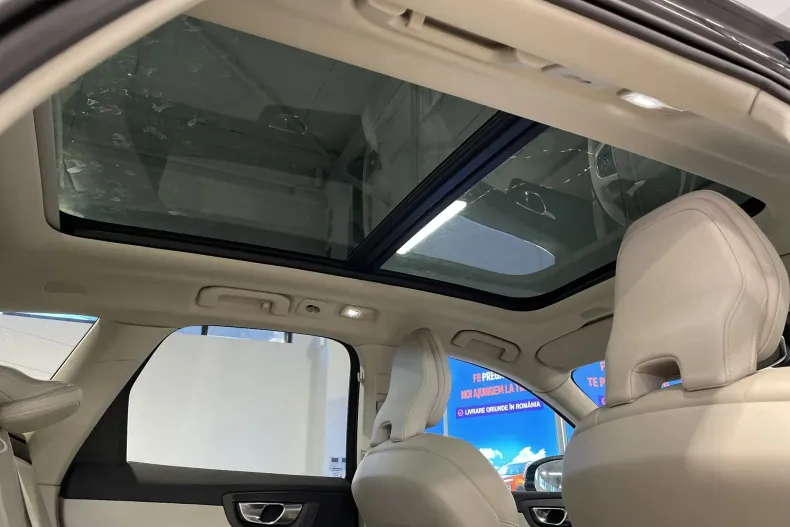 Volvo XC60 din 2021 cu 77.689 km - oferta VOL169957 - foto 22