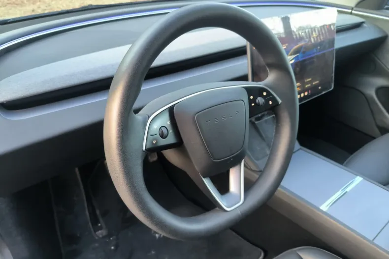 Tesla Model 3 din 2024 cu 10.700 km - oferta TES169960 - foto 9