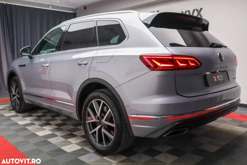 Volkswagen Touareg din 2021 cu 87.666 km - oferta VOL169968 - foto 17