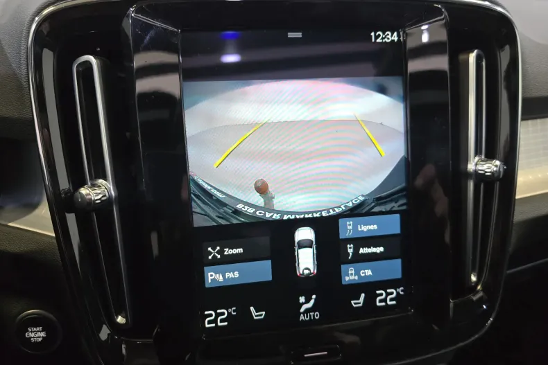 Volvo XC40 din 2021 cu 123.785 km - oferta VOL169971 - foto 12