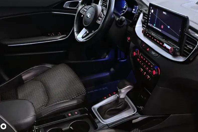 Kia XCeed din 2021 cu 38.982 km - oferta KIA169972 - foto 5