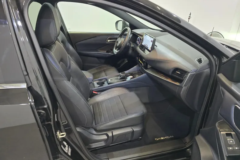 Nissan Qashqai din 2023 cu 97.188 km - oferta NIS169974 - foto 7