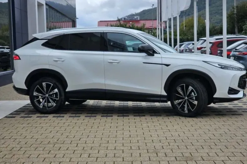 MG HS din 2025 cu 2.000 km - oferta MG0169984 - foto 4