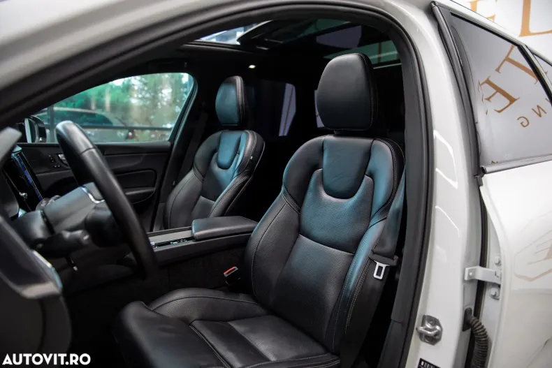 Volvo XC60 din 2021 cu 42.900 km - oferta VOL169989 - foto 14