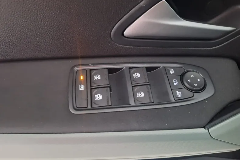 Dacia Bigster din 2025 cu 3 km - oferta DAC169993 - foto 31