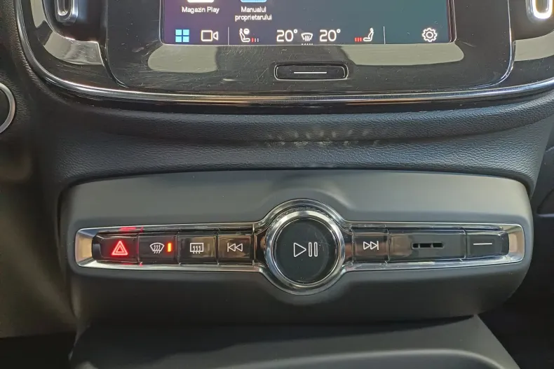 Volvo XC40 din 2022 cu 112.513 km - oferta VOL169994 - foto 23