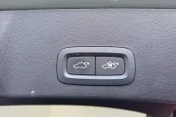 Volvo XC40 din 2022 cu 112.513 km - oferta VOL169994 - foto 31