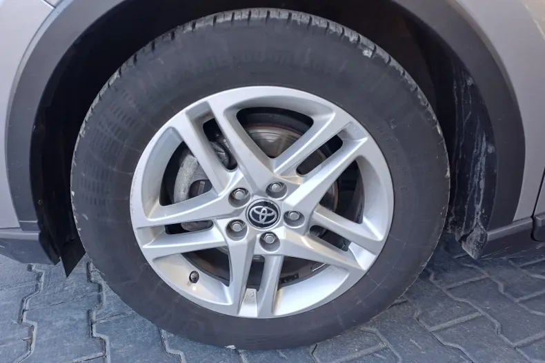 Toyota C-HR din 2020 cu 37.072 km - oferta TOY169996 - foto 4